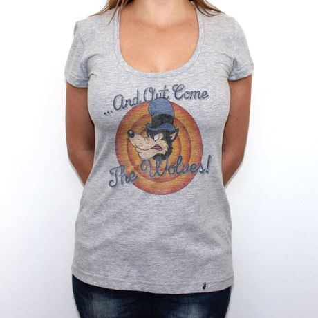 And Out Come The Wolves - Camiseta Clássica Feminina