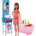 Barbie Móvel com Boneca Bathroom - Mattel