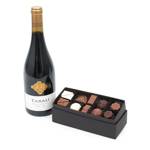 Bombons Chocolate Belga Saint Phylippe e Vinho Tinto Tabali 750ml