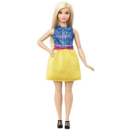 Boneca Barbie Fashionistas Chambray Chic Curvy DGY54 - Mattel