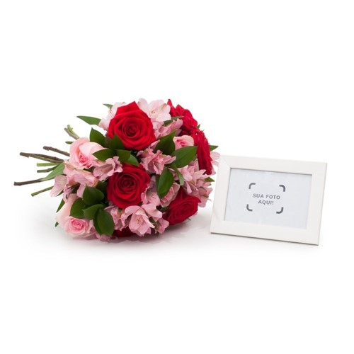 Buquê Amor com Flores Rosas e Vermelhas G + Porta-retratos Branco