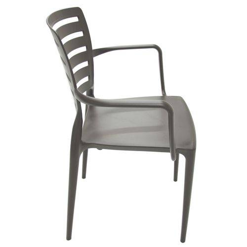 Cadeira Plástica Monobloco com Bracos Sofia Marrom Encosto Vazado Horizontal Tramontina 92036/109