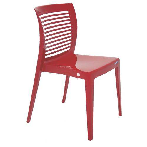 Cadeira Plastica Monobloco Victoria Vermelha Encosto Vazado Horizontal