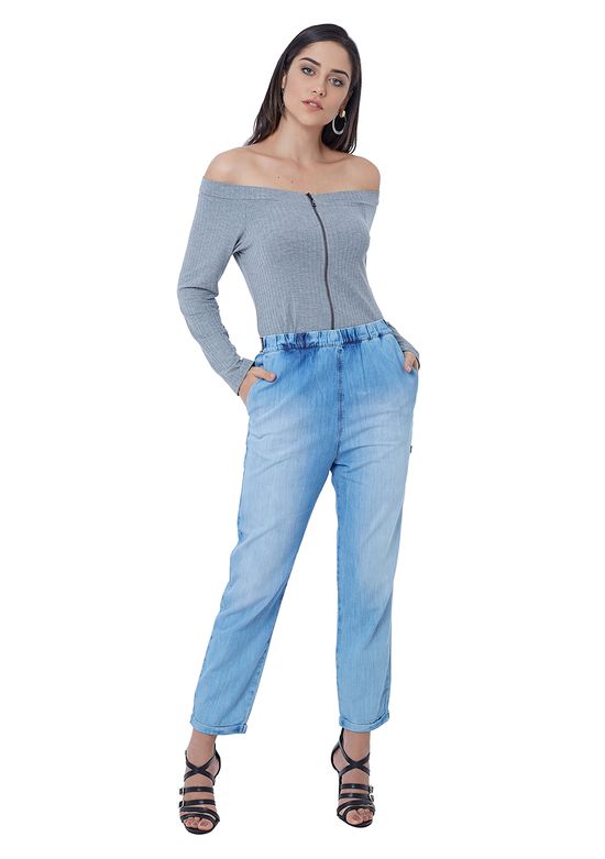 Calça Jeans com Cós de Elástico Personalizado