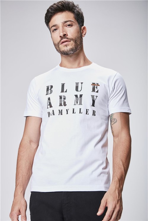 Camiseta com Tipografia Masculina
