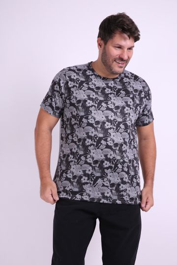 Camiseta Estampa Caveira Plus Size Preto GG