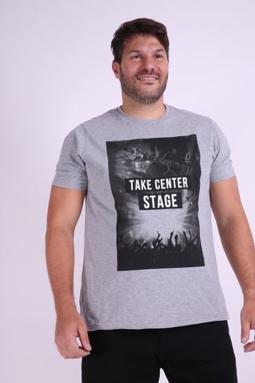Camiseta Estampa Take Center Stage Plus Size Cinza M