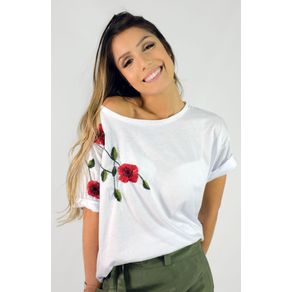 Camiseta Gigi Flower Bordada CaFarah P