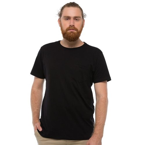 Camiseta Básica Masculina com Bolso