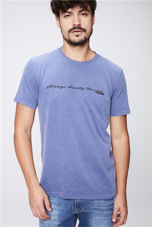 Camiseta Masculina Estampa de Tipografia