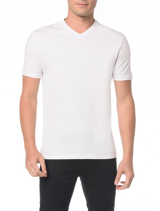 Camiseta Slim Gola V com Estampa Fita - P