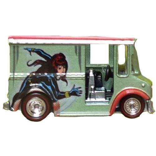Carro Hot Wheels - Marvel Black Widow Bread Box Dlb45