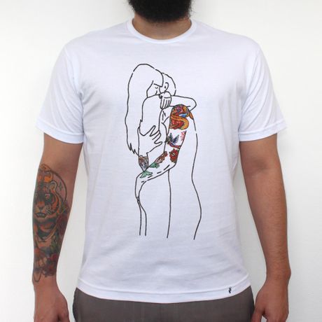 Casal Tatuado - Camiseta Clássica Masculina