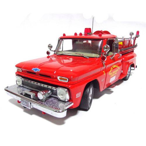 Chevrolet C-20 Fire Truck 1965 1:18 Sun Star