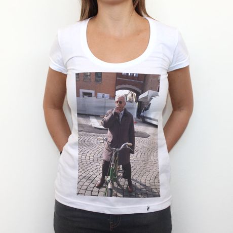 Ciggaro Di Ferrara Doppio - Camiseta Clássica Feminina