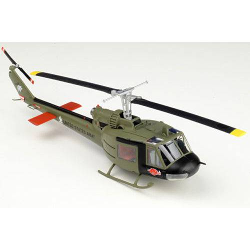 Easy Model 39316 Uh 1c Of The 120th Ahc,3rd Platoon,1969 1:48