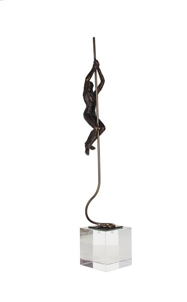 Escultura Resina Men Subindo 57cm - Occa Moderna