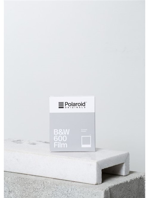Filme Preto e Branco para Polaroid 600 Branca