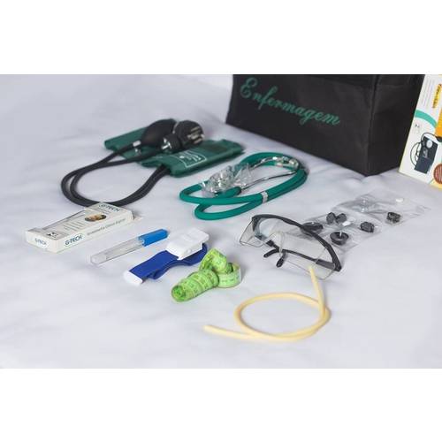 Kit Básico de Enfermagem Verde