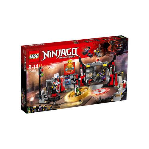 Lego 70640 Ninjago - Quartel-General dos Filhos de Garmadon 530 Peças