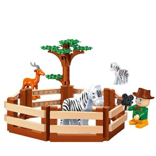 LEGO Safari Cercadinho de Animais 112 Peças Banbao