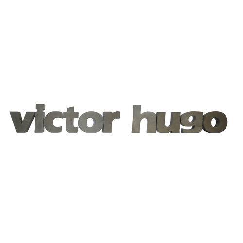 Letra Decorativa Concreto Nome Palavra Victor Hugo