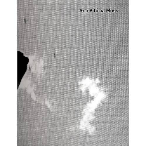 Livro - Ana Vitória Mussi