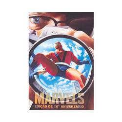 Livro - Marvels - Edição de 10º Aniversário