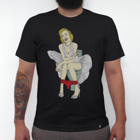 Marilyn In Bathroom - Camiseta Clássica Masculina