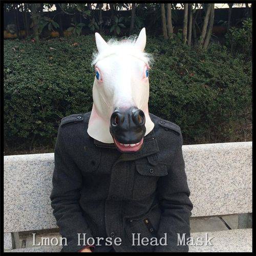 Máscara de Cavalo Látex Branco Aproveite