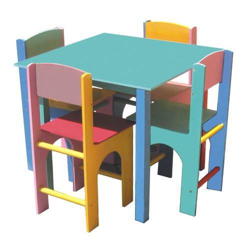 Mesa Infantil com Cadeiras - Ciabrink