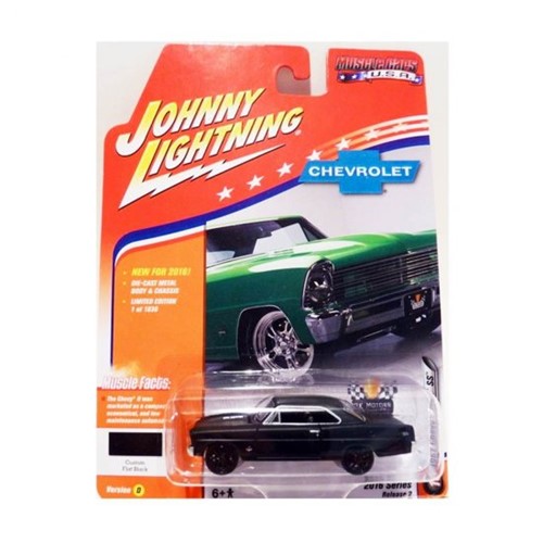 Miniatura Carro Chevrolet Nova SS 1967 1:64 - Johnny Lightning