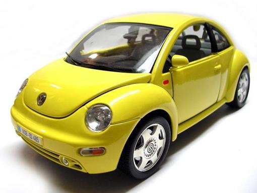Miniatura Carro Volkswagen New Beetle 1998 - 1:18 - Burago