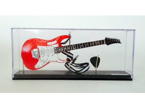 Miniatura de Guitarra Ibanez JEM - Vermelha - (Acrílico) - 1:4 - TudoMini 1410080