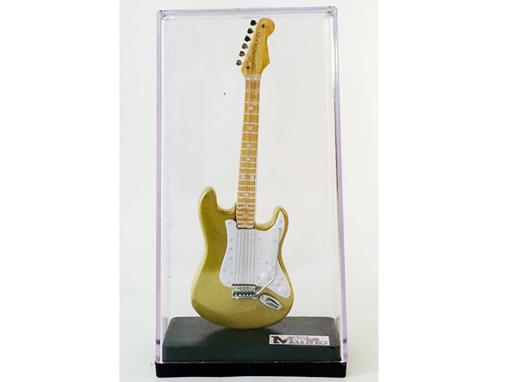 Miniatura de Guitarra Stratocaster - Dourada (Acrílico) - 16 Cm 1410185