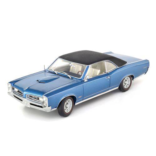 Miniatura Highway 61 Collectibles 1:18 Pontiac GTO Hardtop 1966