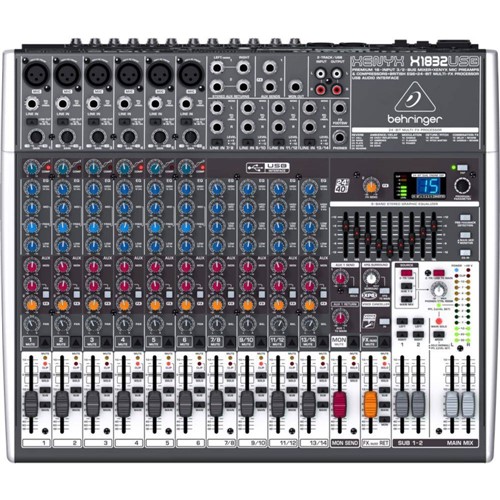 Mixer Mesa de Som Xenyx X1832USB - Behringer F0037