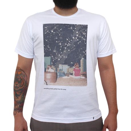 Perfect From Far Away - Camiseta Clássica Masculina