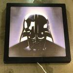 Placa Luminária Led Personalizada Darth Vader Preto 30x30x5