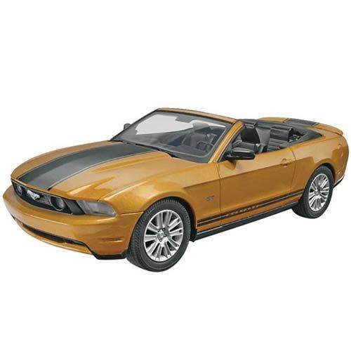 Snaptite Mustang Convertible 2010 1:24 - 851963 - Revell