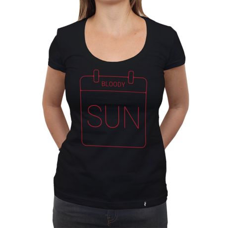 Sunday Blood Sunday - Camiseta Clássica Feminina