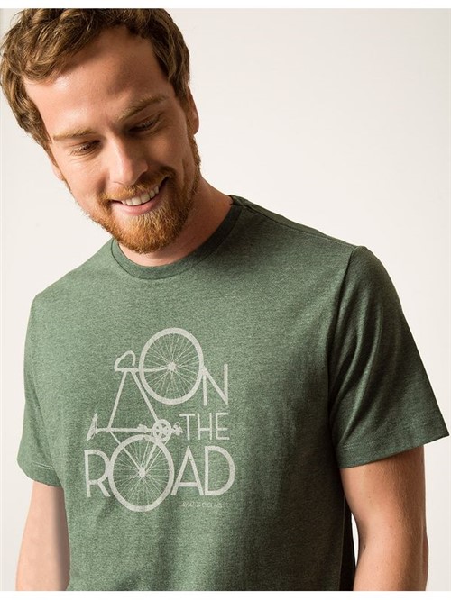 T-shirt On The Road
