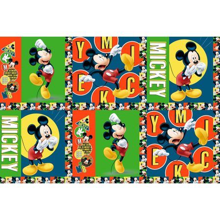 Tecido Estampado para Patchwork - Coleção Disney Painel Digital Mickey Verde (1,50x1,00)