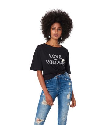 Tp T-shirt Love Who You Are