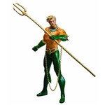 Aquaman - DC Comics Essentials - DC Collectibles