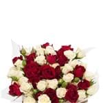 Buquê Chic com Rosas Vermelhas e Brancas M