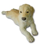 Cachorro Labrador em Resina