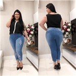 Calça Feminina Jeans Capri Plus Size Clara Rasgada