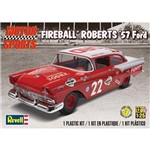 Carro Ford 1957 - Fireball Roberts - Revell Americana