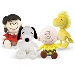 Coleção 4 Pelúcias Peanuts Snoopy, Charlie Brown, Lucy e Woodstock 20cm Mundo Plush